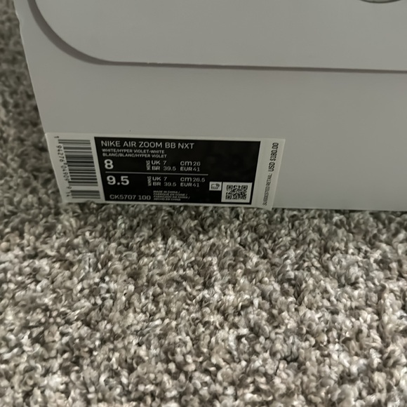 Nike Air Zoom BB NXT Basketball Shoes - Picture 8 of 8